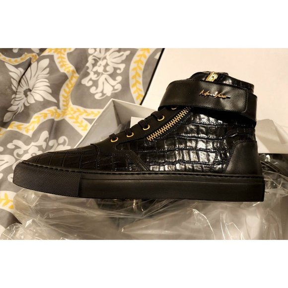 MONEYATTI CLASSICS - Picture 3 of 5